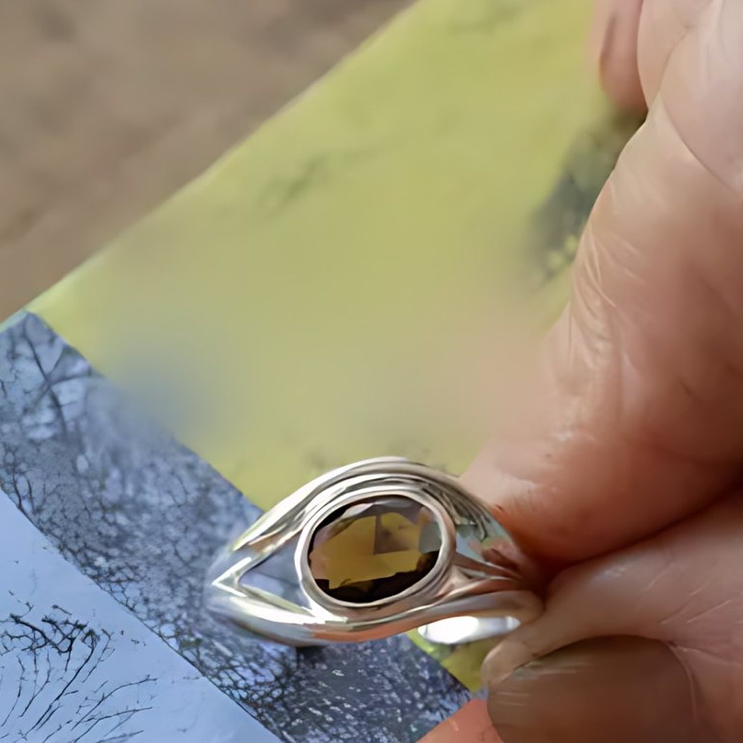 Reading the Trees, handmade tiger's eye and S925 silver ring worn on the hand